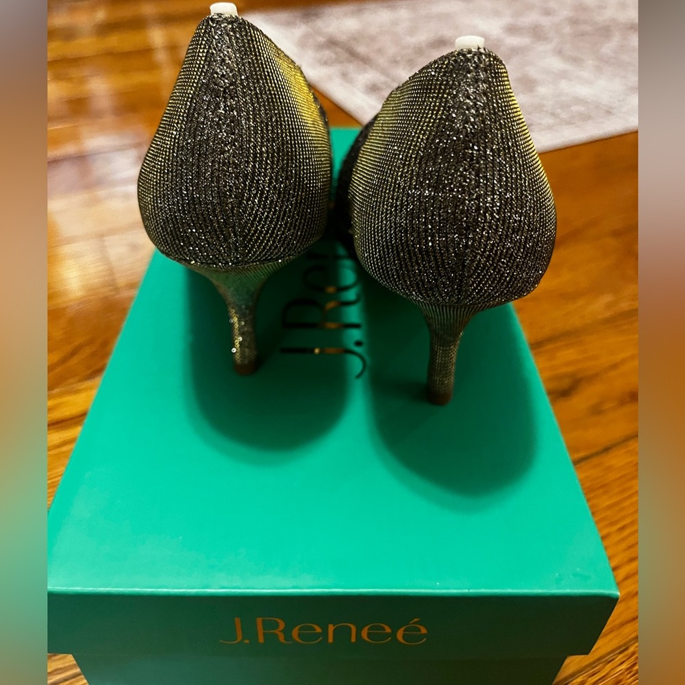 J.Renee Rishna Heels - Picture 4 of 8